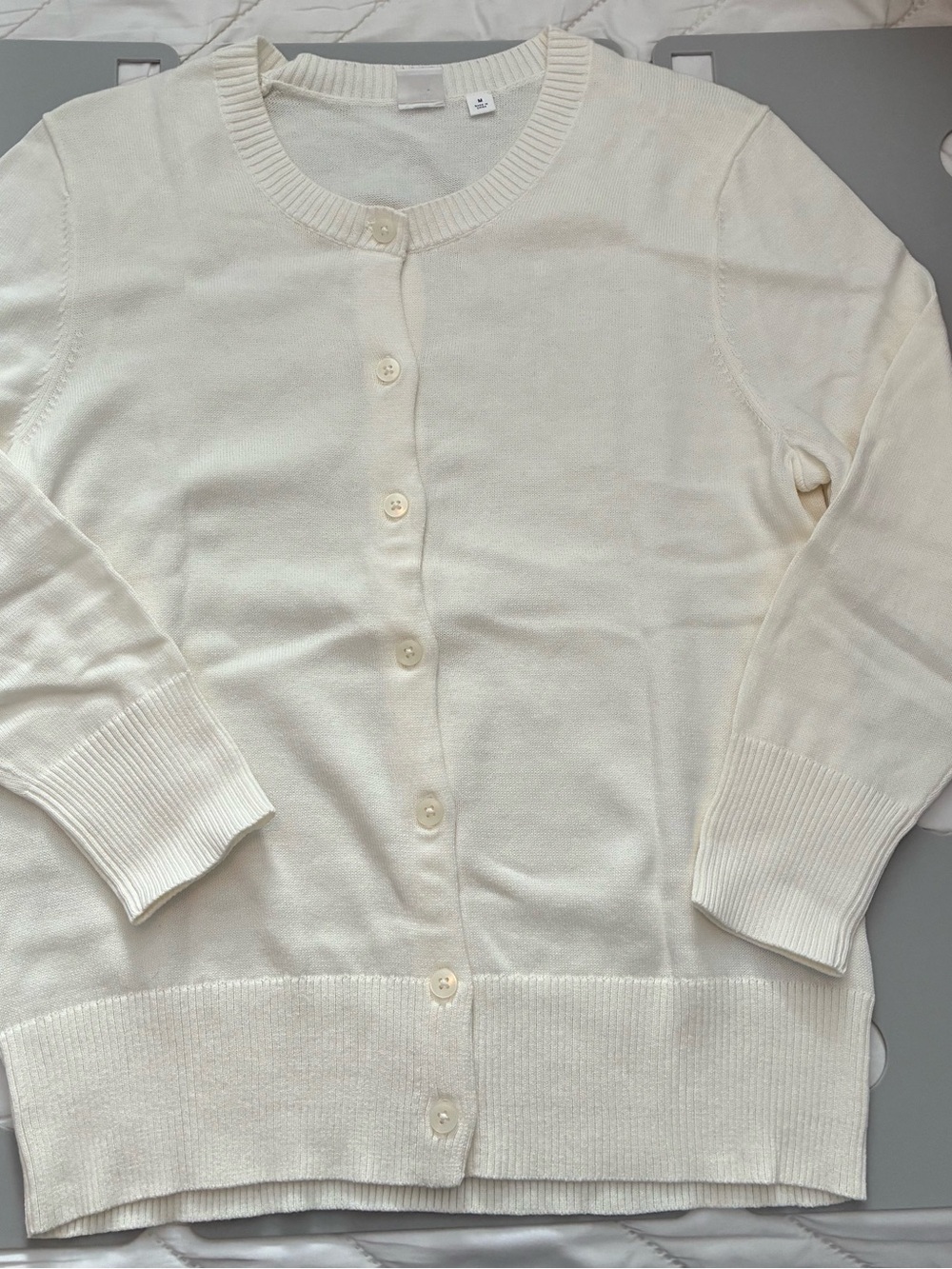 Gap Classic Button-up Crewneck Cotton Cardigan in Ivory